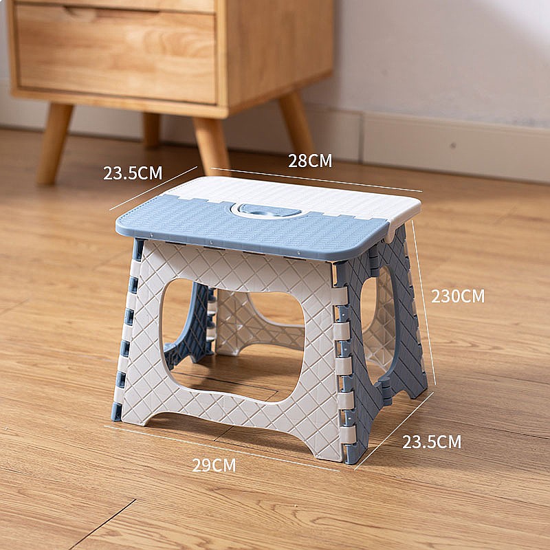 Sgabello Pieghevole da Esterno - Kids Outdoor Foldable Chair recensione e prezzo