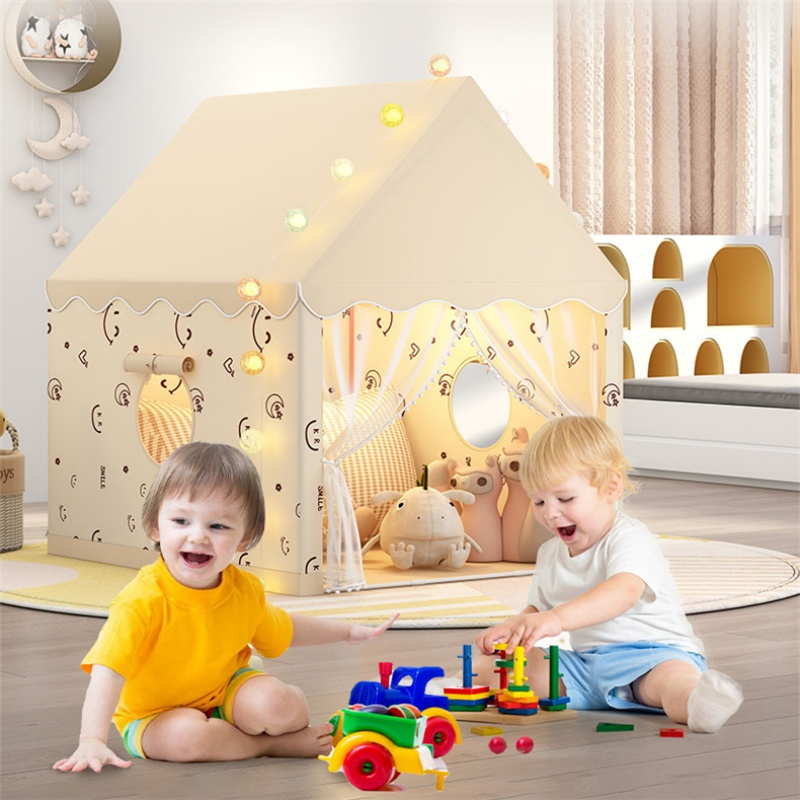 Tenda da gioco per bambini Pie - Kids Outdoor Wendy House recensione e prezzo